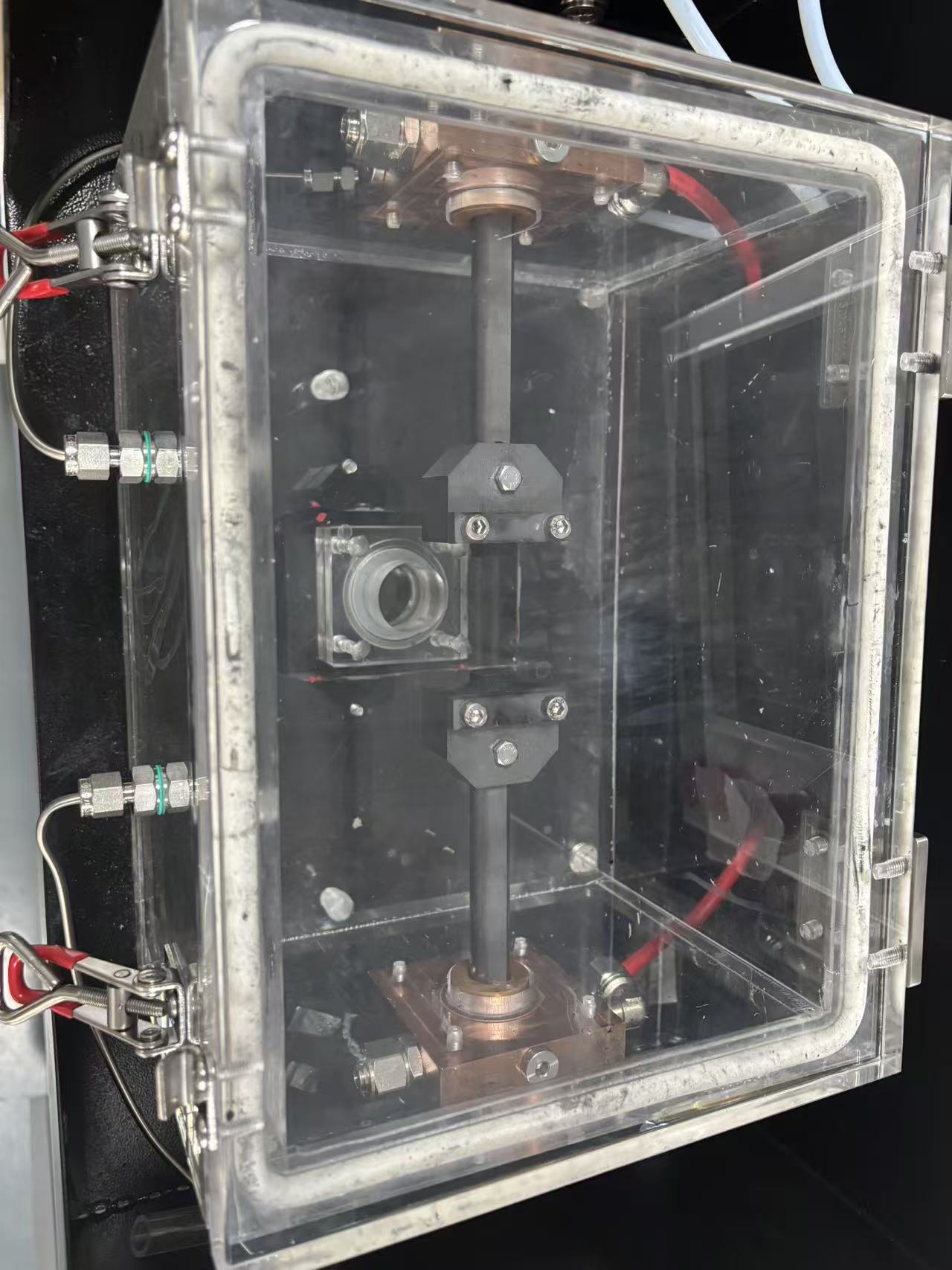 Flash Joule heating sinter chamber